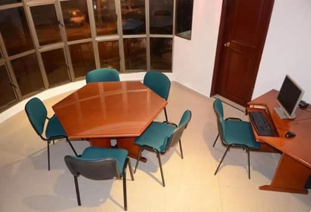 Hotel Intersuites Barranquilla  Eksteriør billede