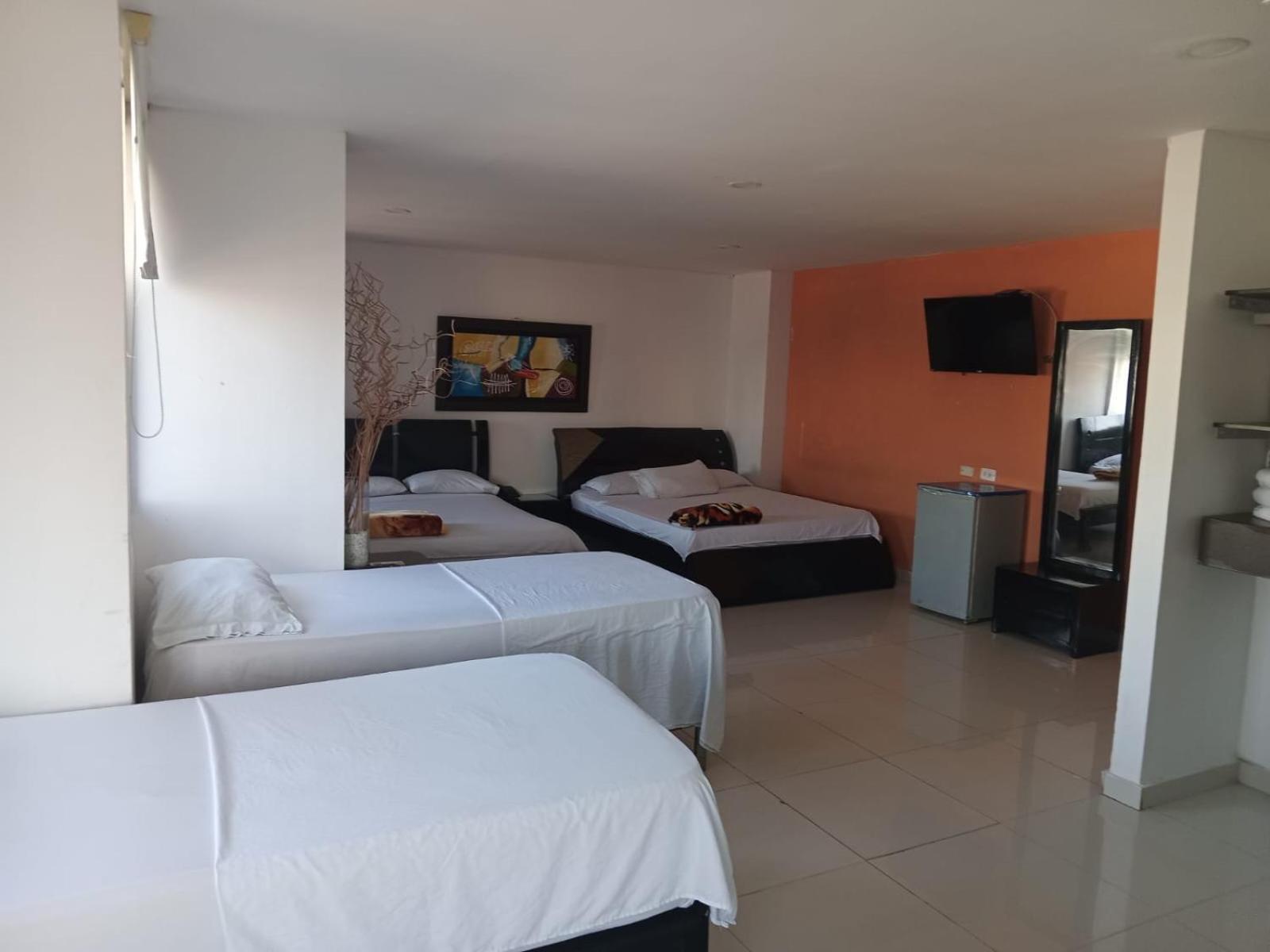 Hotel Intersuites Barranquilla  Eksteriør billede