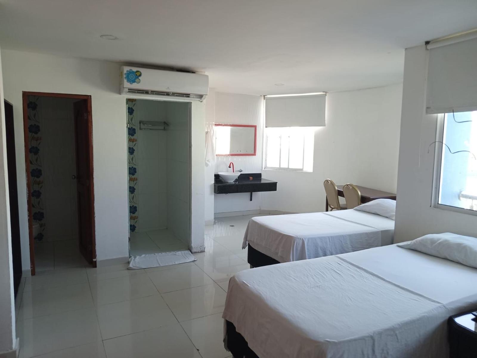 Hotel Intersuites Barranquilla  Eksteriør billede